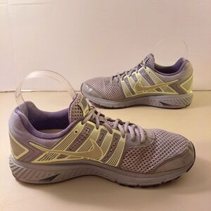 NIKE Running Shoes Men's 11.5 Silver Gray and Green Mesh Sneakers